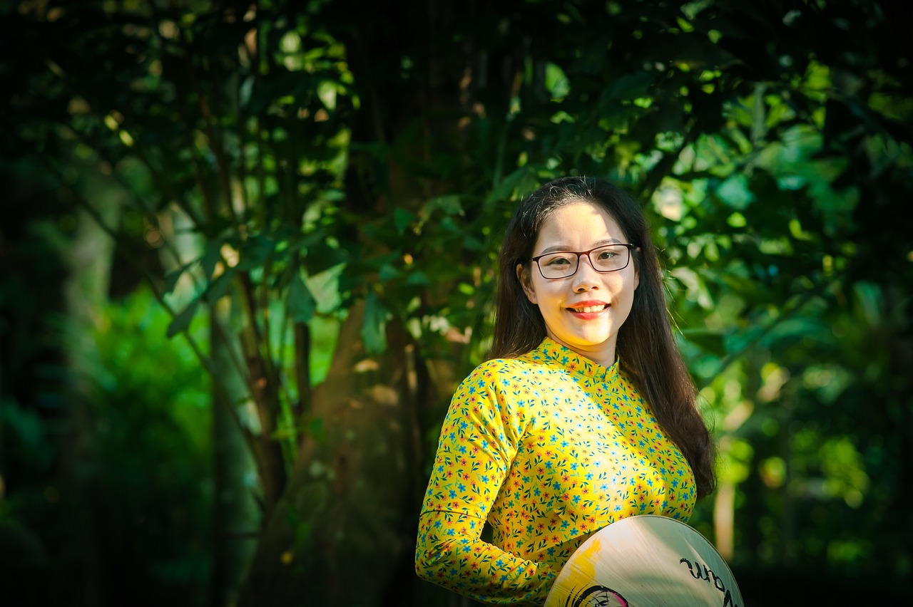 Fashion’s Role in Waste Management: Promoting Circular Economy Practices